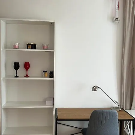 Granata Apartment *